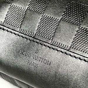 Louis Vuitton Avenue Sling Bag